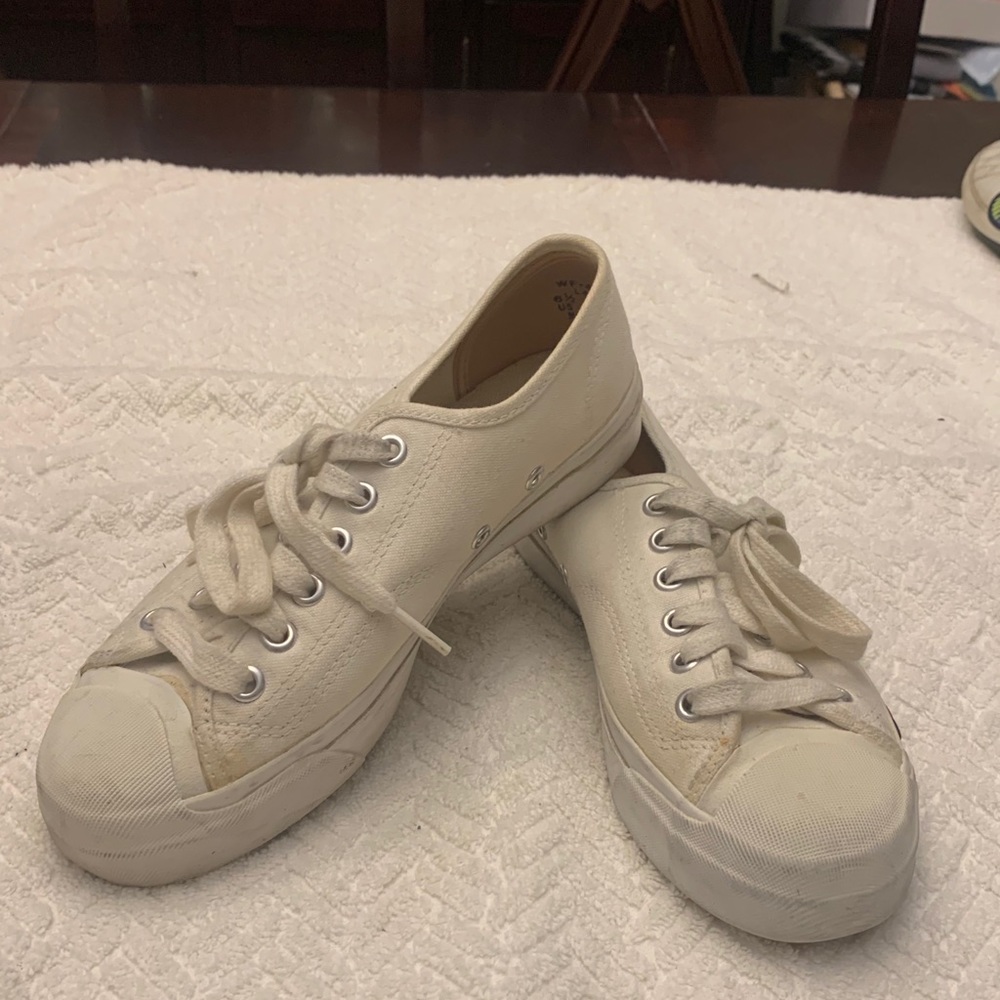 Pro-Keds Low Top Shoes (Women’s size 6.5)